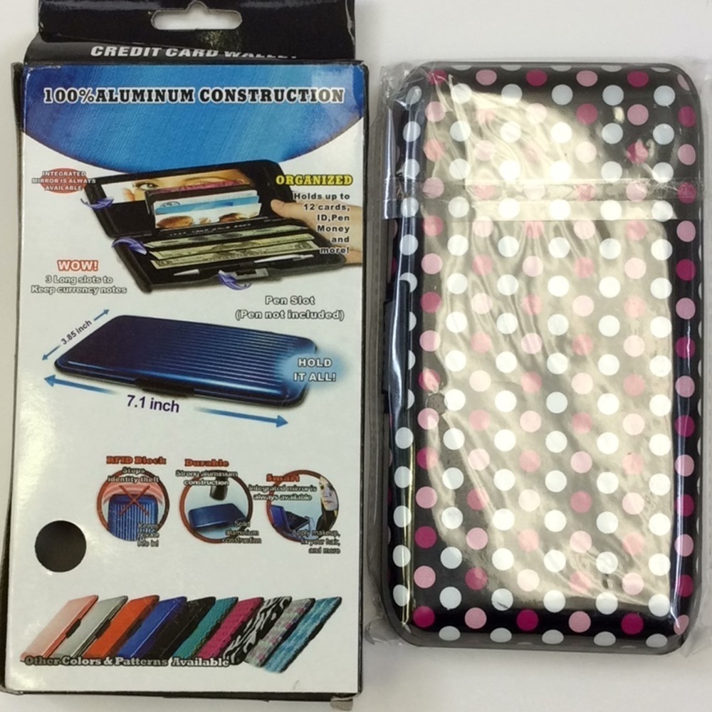 Pink Polka Dot Metal Security Wallet - Picture 4 of 6